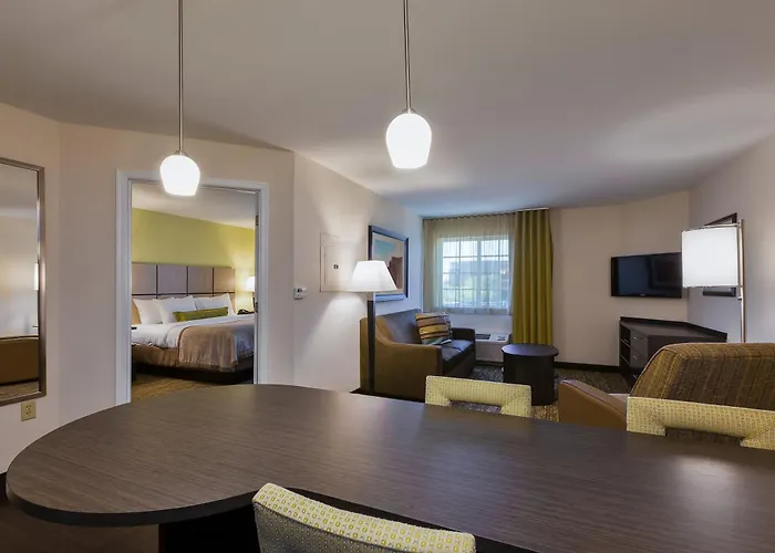 Candlewood By Ihg Hotel Tucson