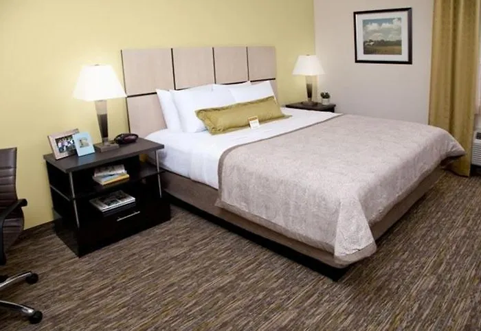 Candlewood By Ihg Hotel